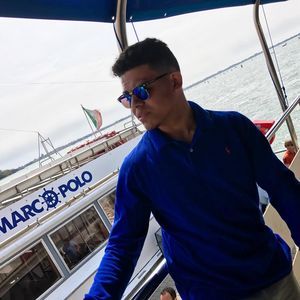 Meet your Posher, Matt